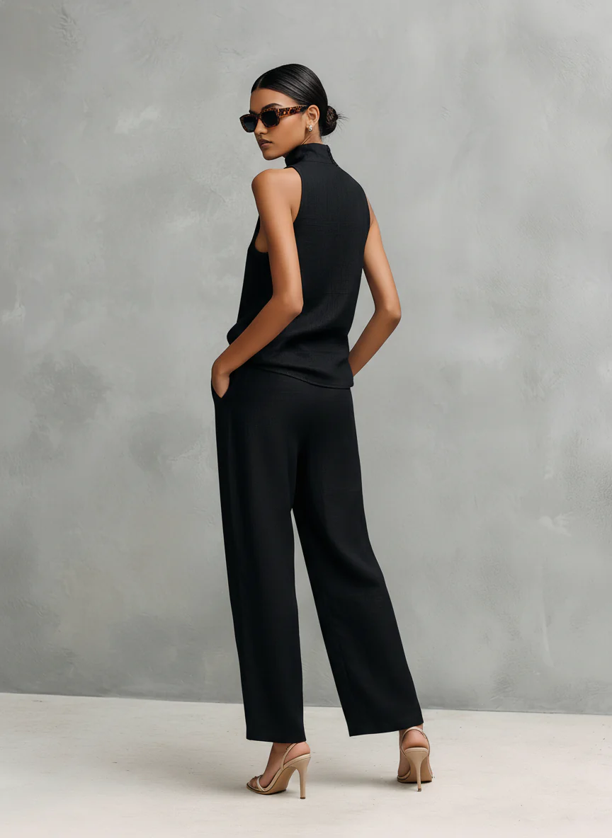 Conjunto de dama negro en lino y algodón con cuello alto