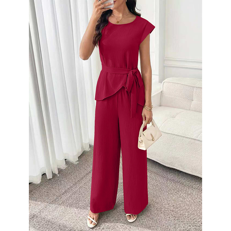 Conjunto de mujer con top anudado y pantalón ancho