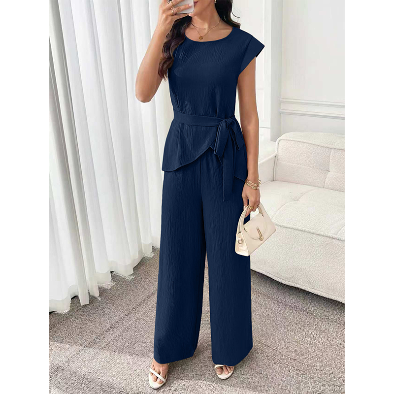 Conjunto de mujer con top anudado y pantalón ancho