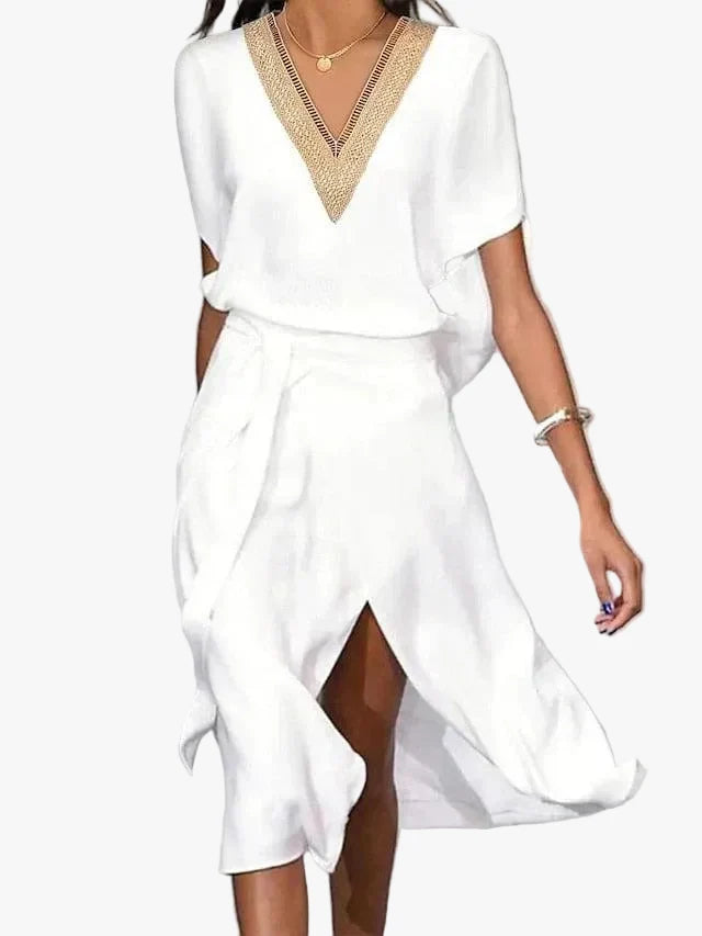 Vestido midi de mujer en tejido con cuello de pico y cinturón anudado