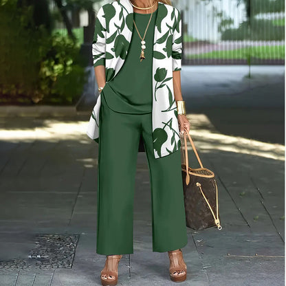 Conjunto de tres piezas mujer con chaqueta floral y pantalón recto