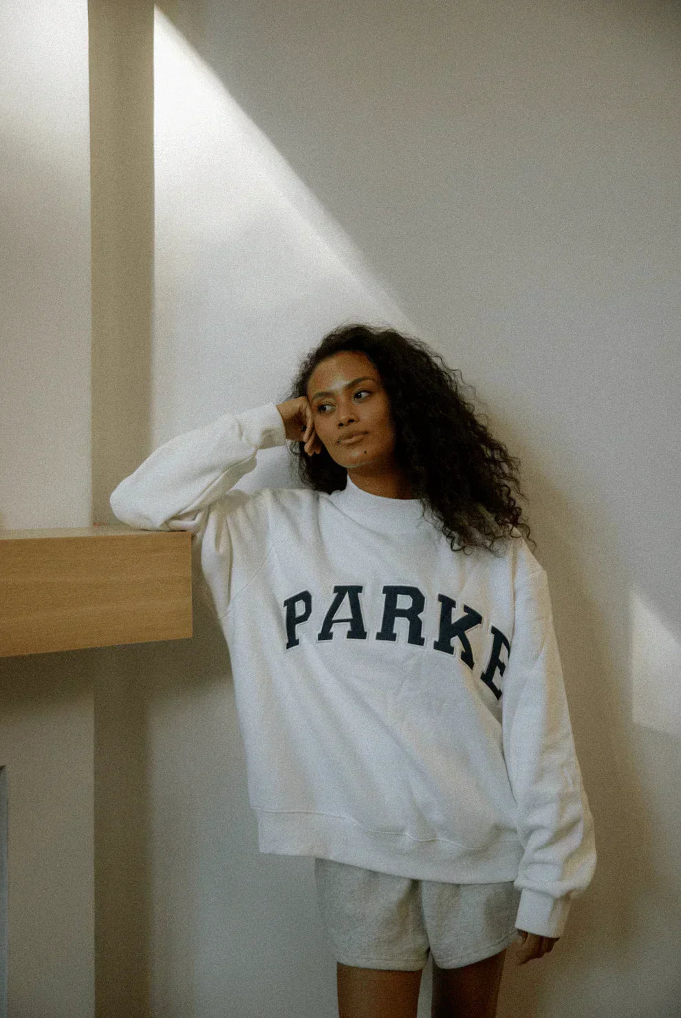 Sudaderas y sudaderas con capucha Varsity
