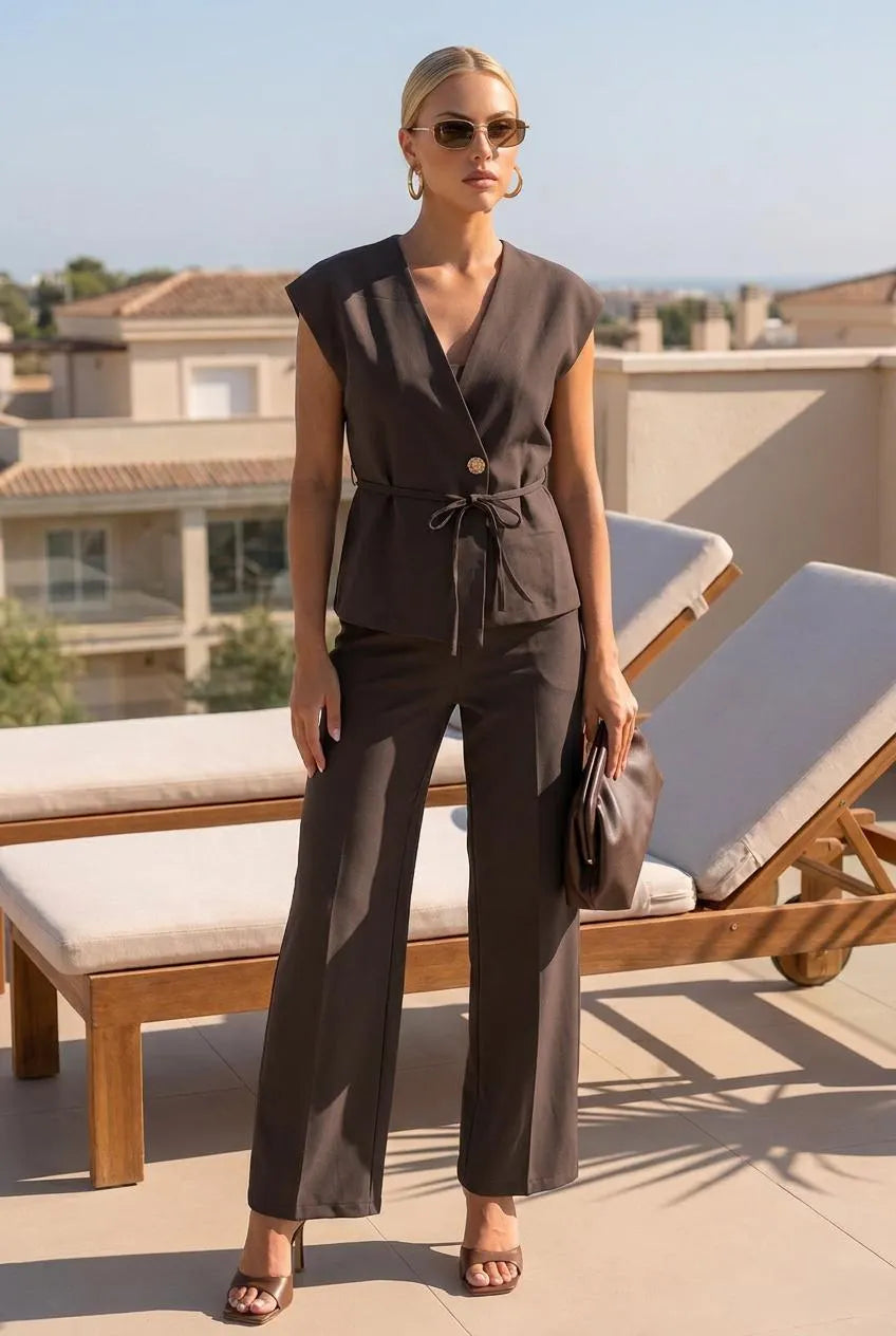Conjunto para mujer con chaleco sin mangas y pantalón palazzo