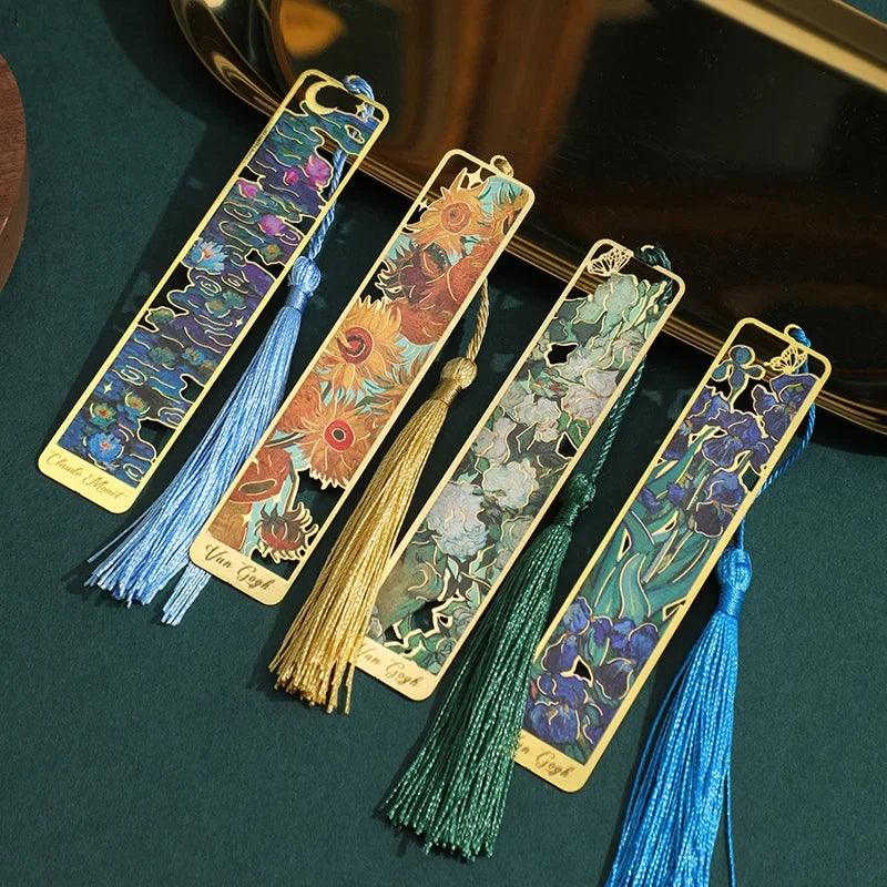 Marcapáginas metálico floral vintage con borla para libros