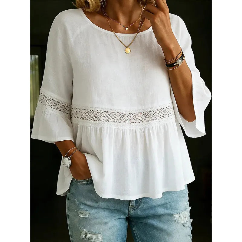 Blusa para mujer con encaje delicado y corte peplum fluido