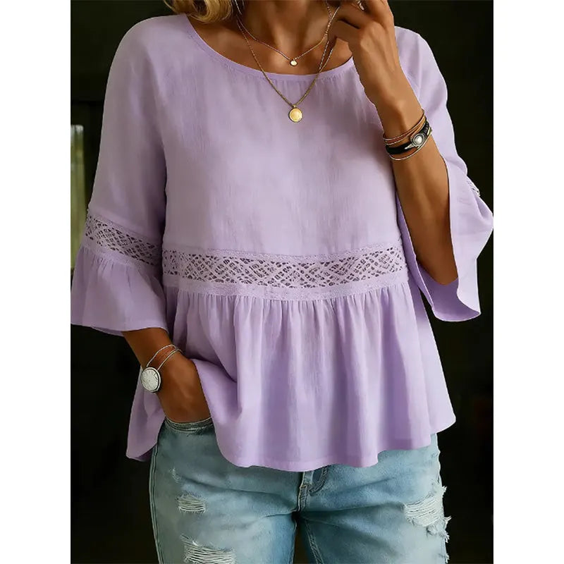 Blusa para mujer con encaje delicado y corte peplum fluido