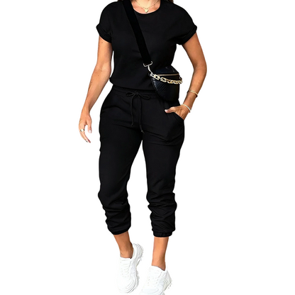 Conjunto de mujer de dos piezas con camiseta y pantalón jogger