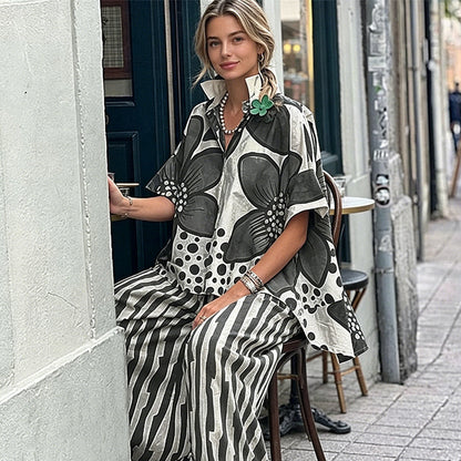 Conjunto tejido ligero con blusa botánica y pantalón ancho