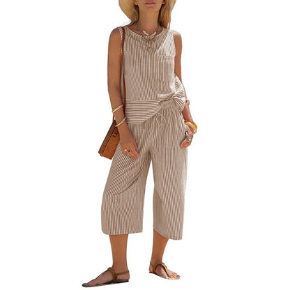Conjunto de viscosa a rayas con pantalón capri casual verano