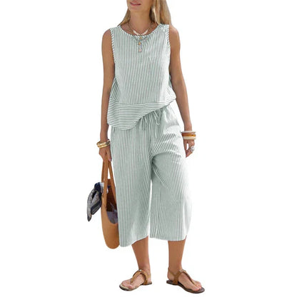 Conjunto de viscosa a rayas con pantalón capri casual verano