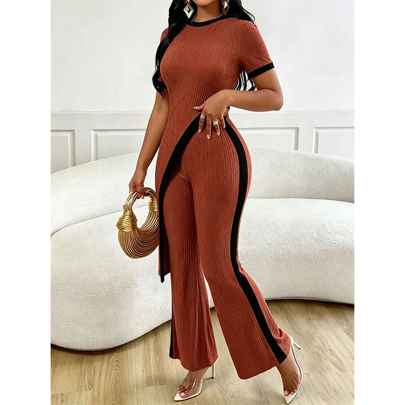 Conjunto de mujer asimétrico con pantalón acampanado de contraste