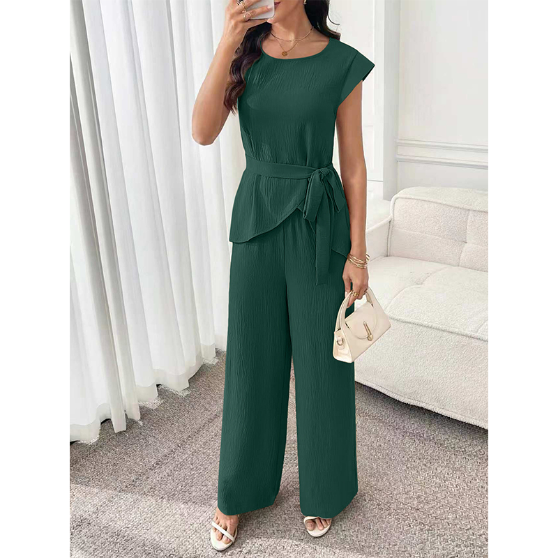 Conjunto de mujer con top anudado y pantalón ancho