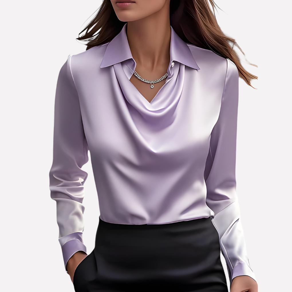 Blusa de mujer de tejido efecto satén con escote drapeado y puños
