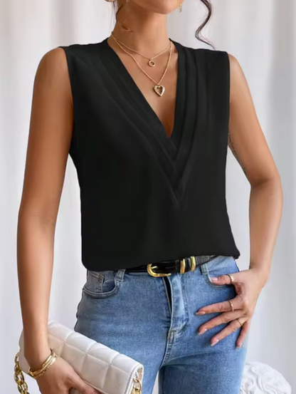 Top de mujer sin mangas en tejido con cuello de pico en capas y frontal plisado